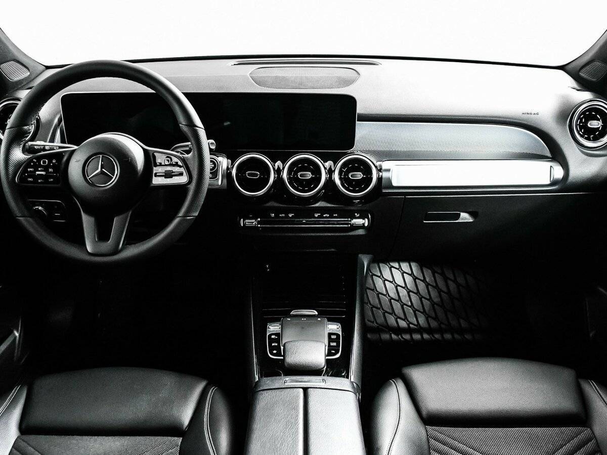 Mercedes-Benz GLB 200, 2020 Фото №11