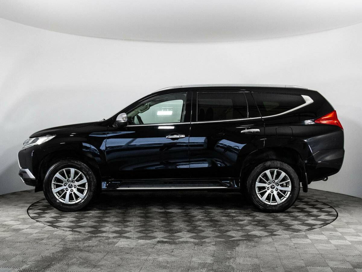 Mitsubishi Pajero Sport, 2018 Фото №8