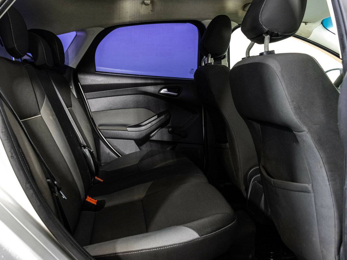 Ford Focus, 2011 Фото №14