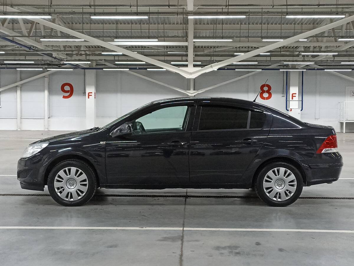 Opel Astra, 2011 - 247 287 км. | Фото №8