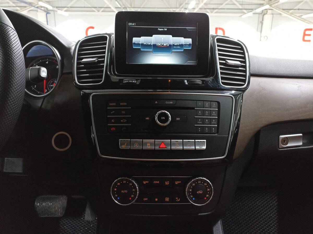 Mercedes-Benz GLE 350 d, 2018 Фото №15