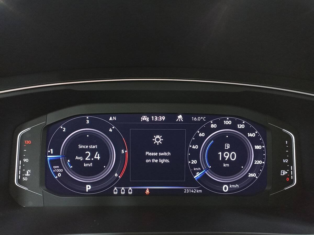 Volkswagen Tiguan, 2022 Фото №13