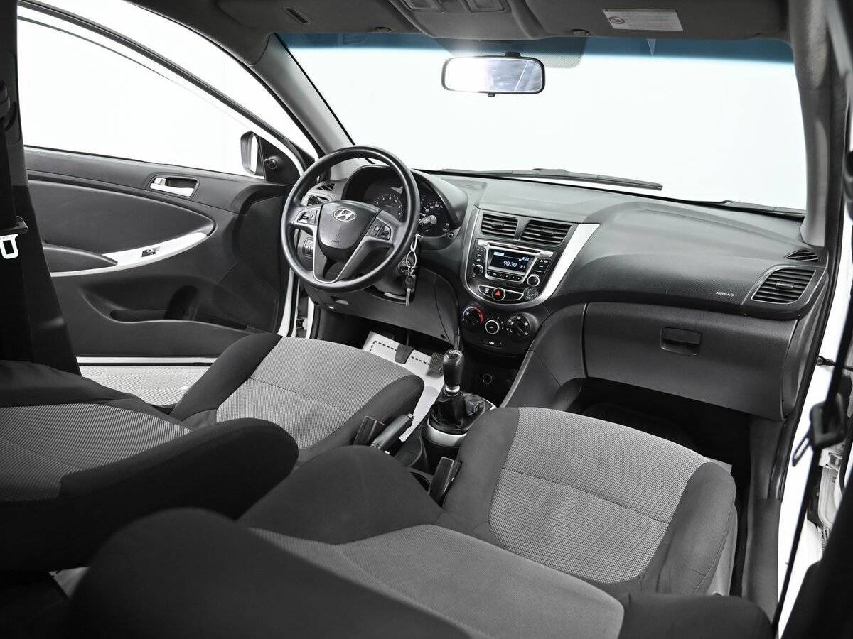 Hyundai Solaris, 2011 Фото №13