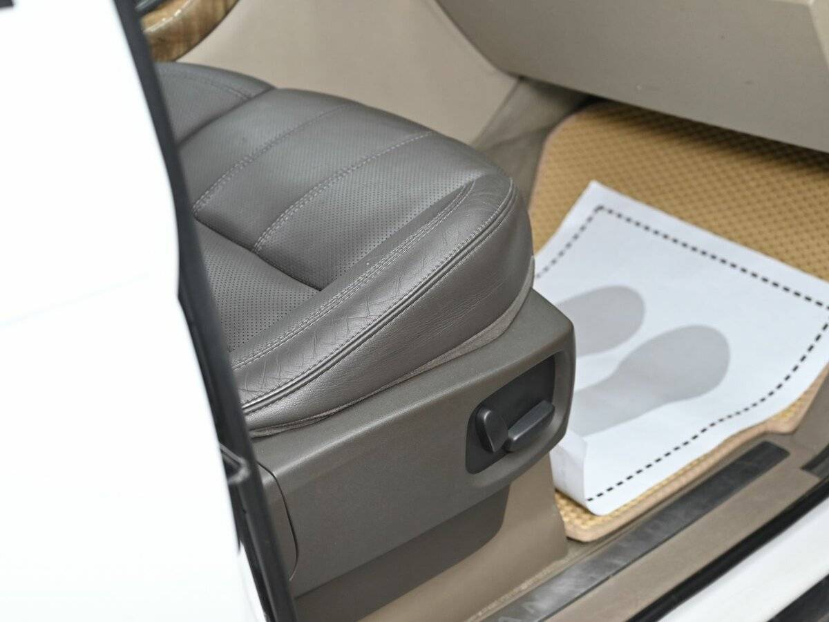 Land Rover Range Rover Sport, 2012 Фото №14