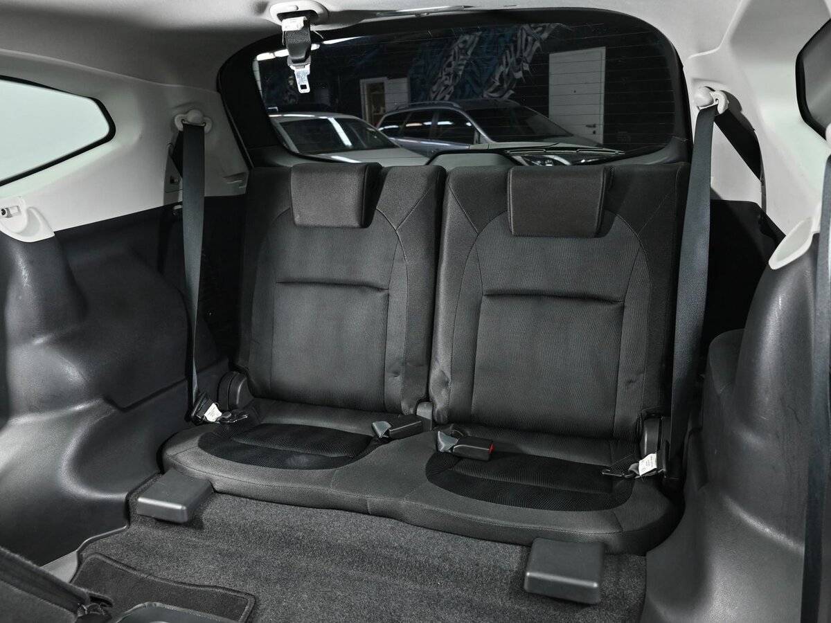 Nissan Qashqai+2, 2010 Фото №15