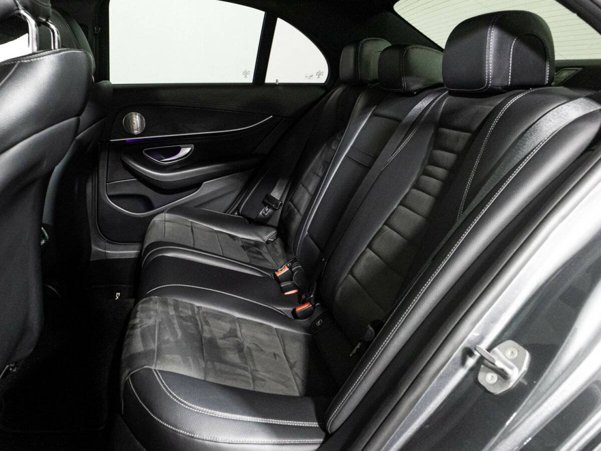 Mercedes-Benz E-Класс 300, 2017 Фото №9
