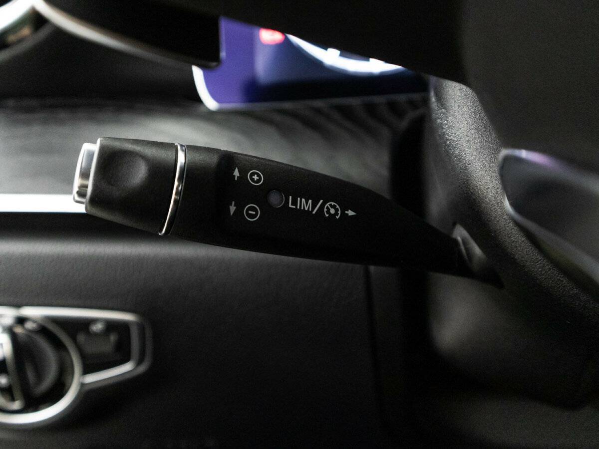 Mercedes-Benz E-Класс 300, 2017 Фото №22