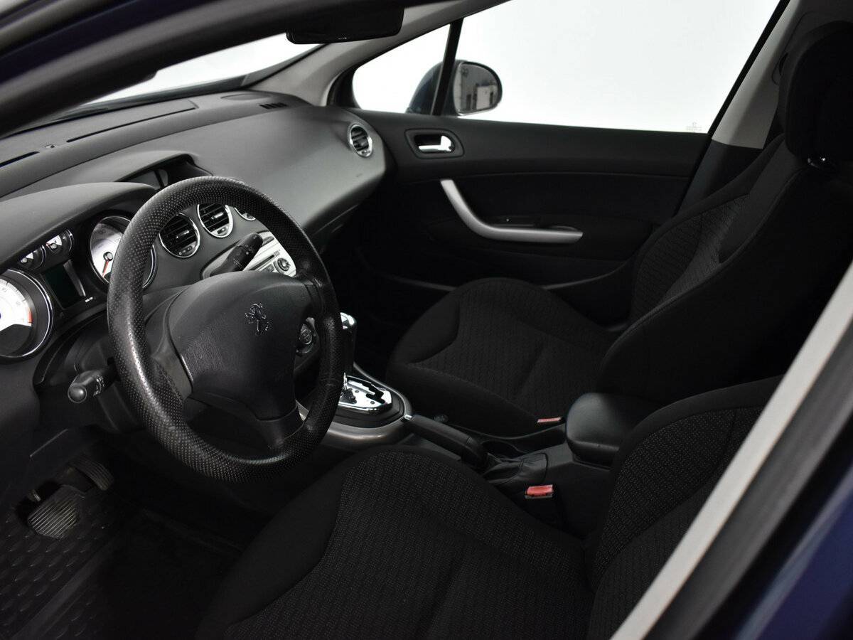 Peugeot 308, 2008 Фото №9