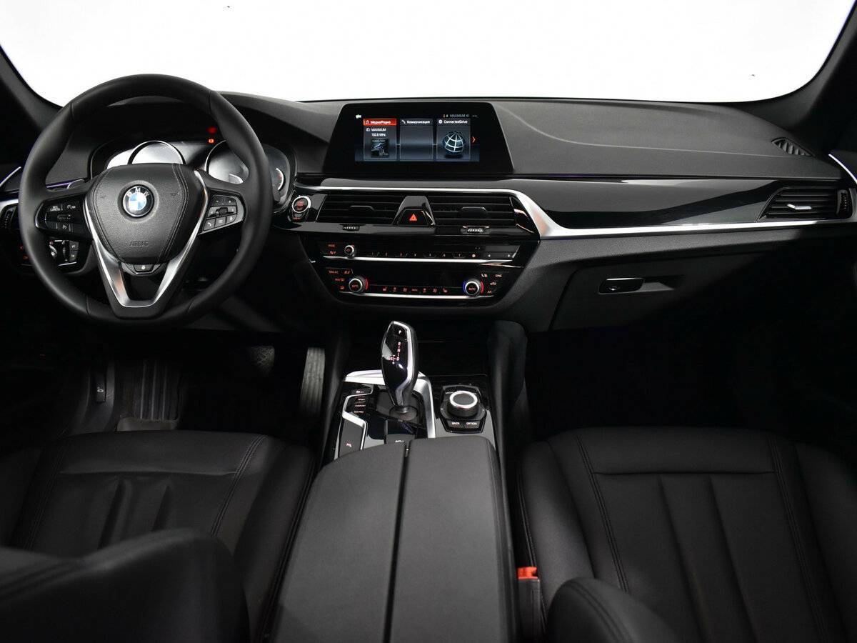 BMW 5 серии 520d xDrive, 2020 Фото №10