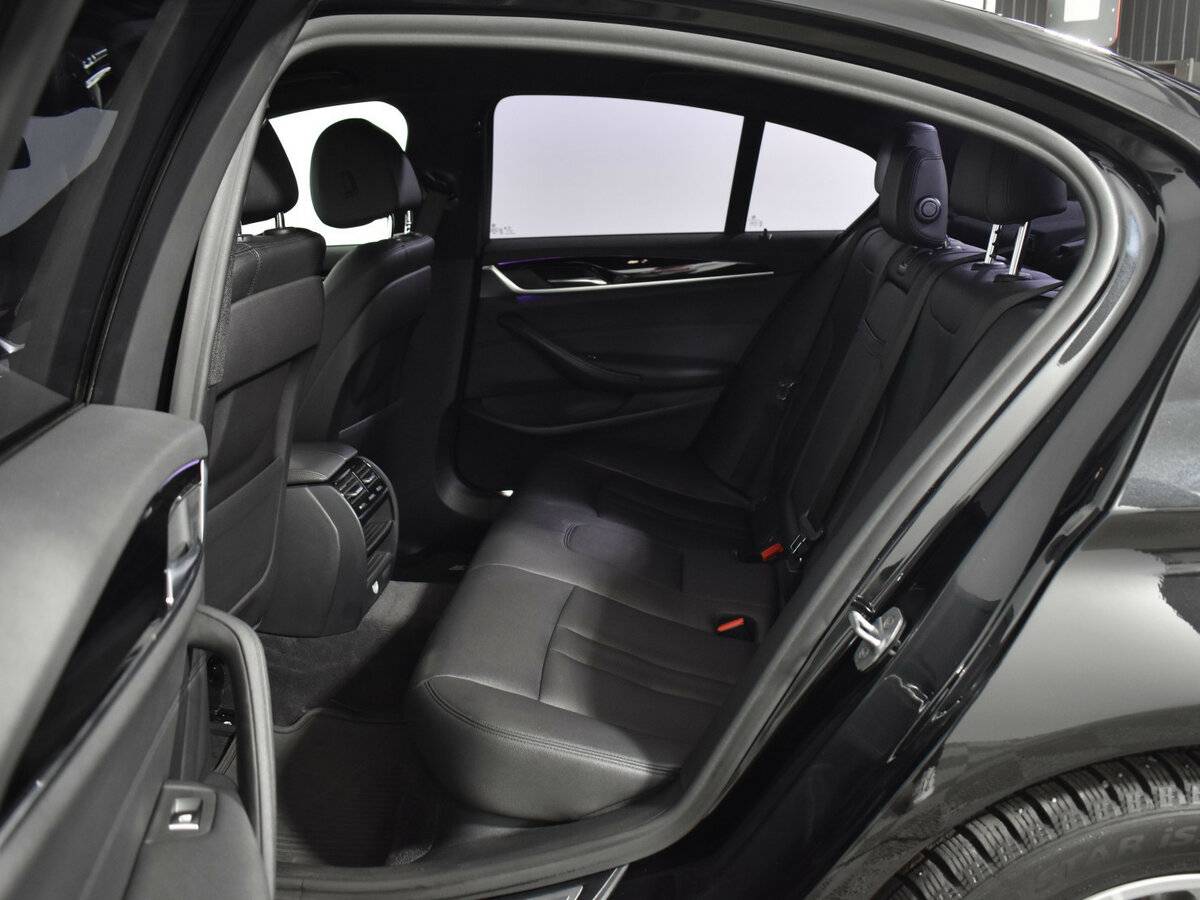 BMW 5 серии 520d xDrive, 2020 Фото №11