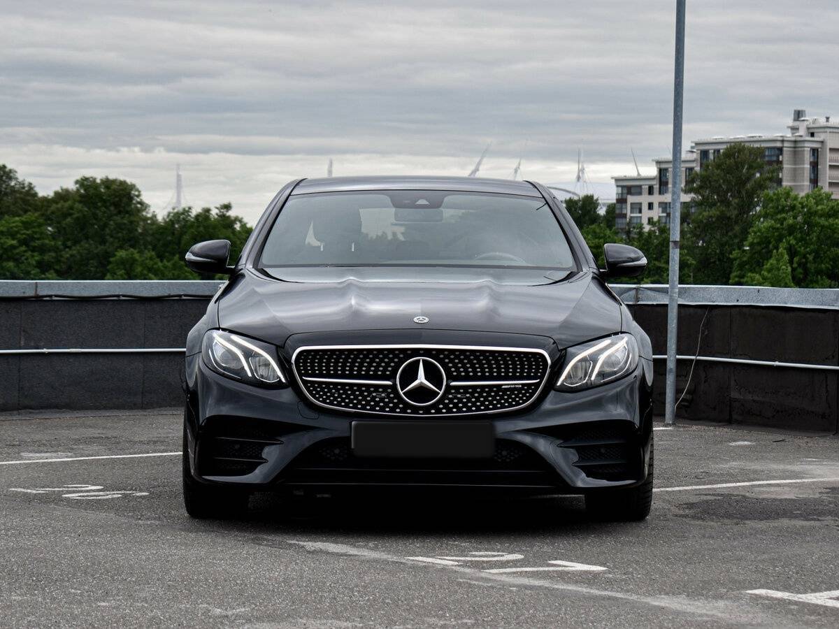 Mercedes-Benz E-Класс AMG 53 AMG, 2019 - 82 264 км. | Фото №2