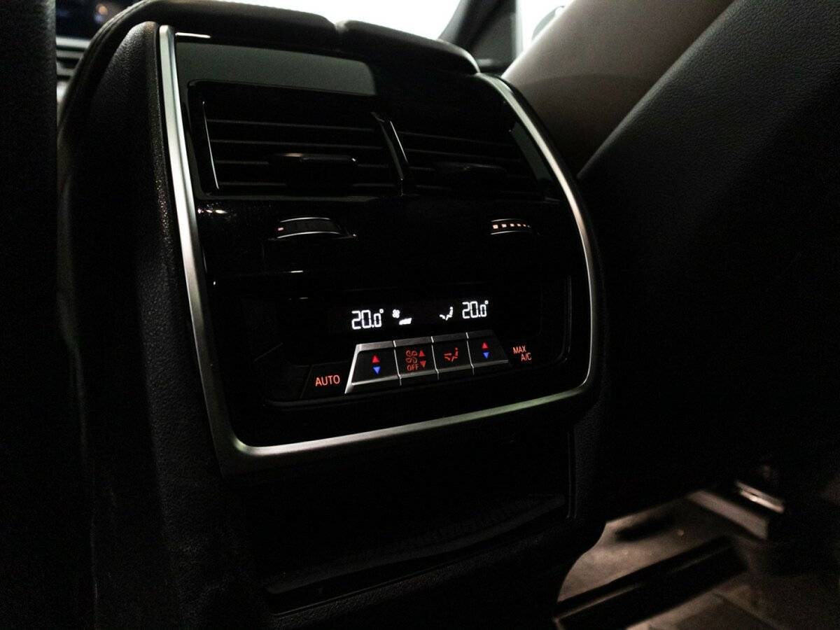 BMW X6 40d, 2021 Фото №29