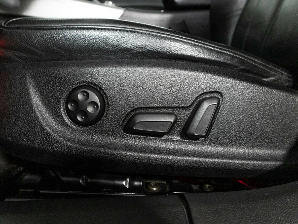 Audi A6, 2011 Фото №16