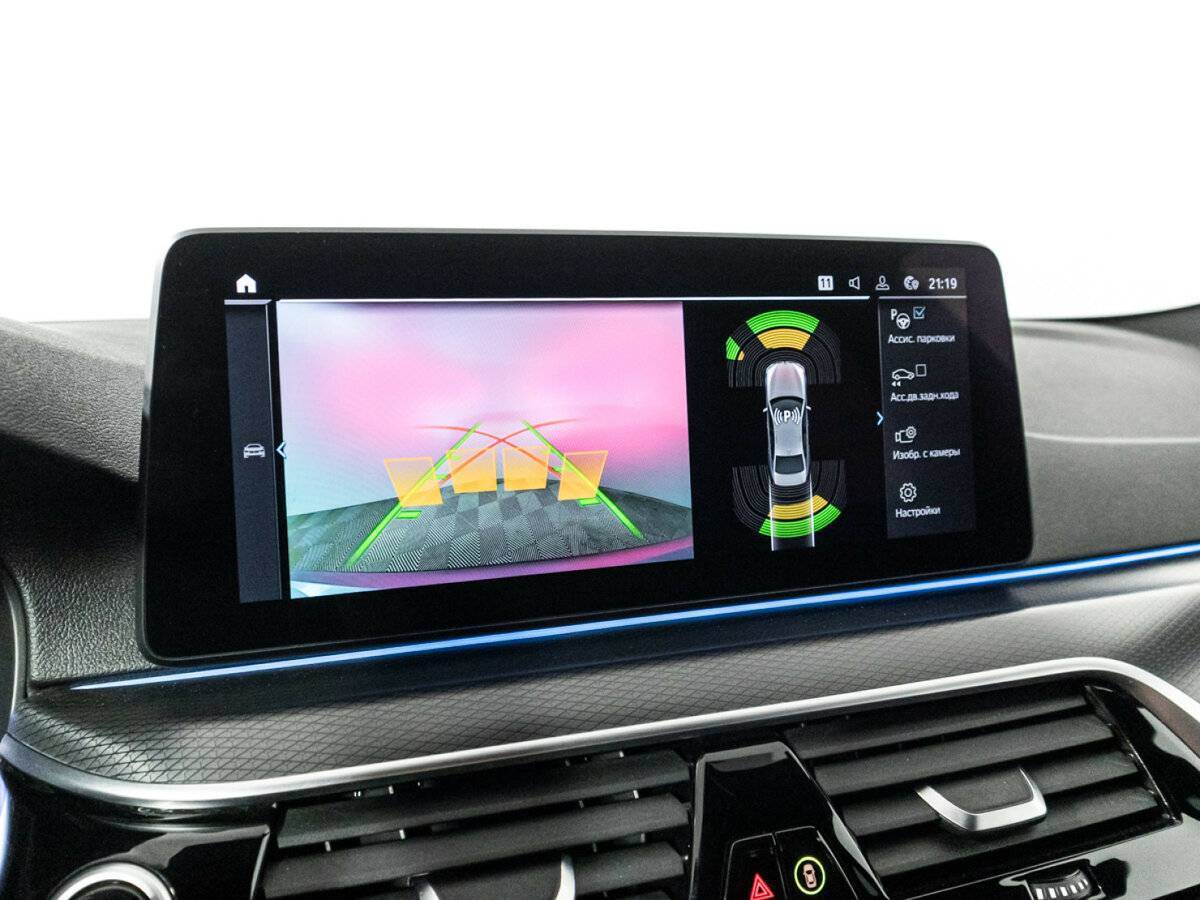 BMW 5 серии 530e, 2020 Фото №19