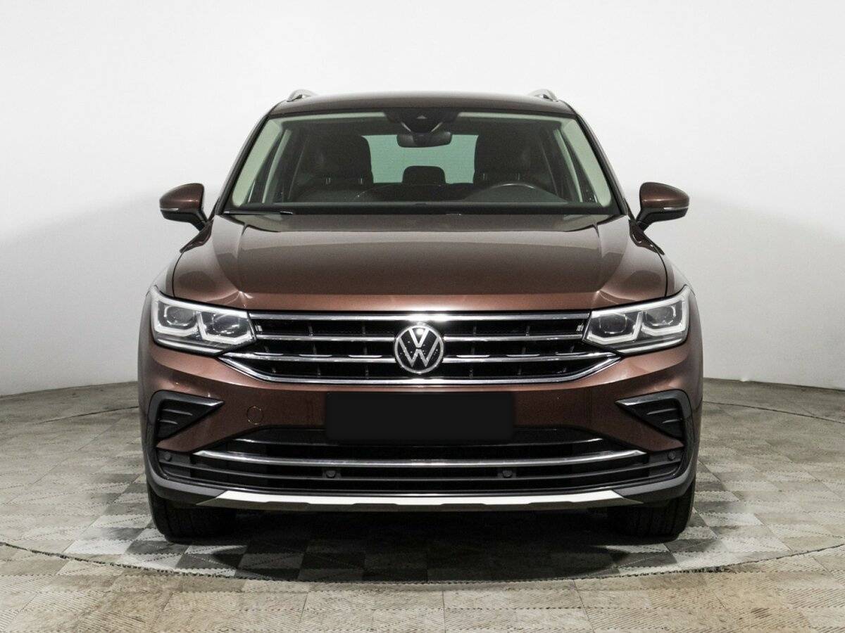 Volkswagen Tiguan, 2021 - 60 035 км. | Фото №2