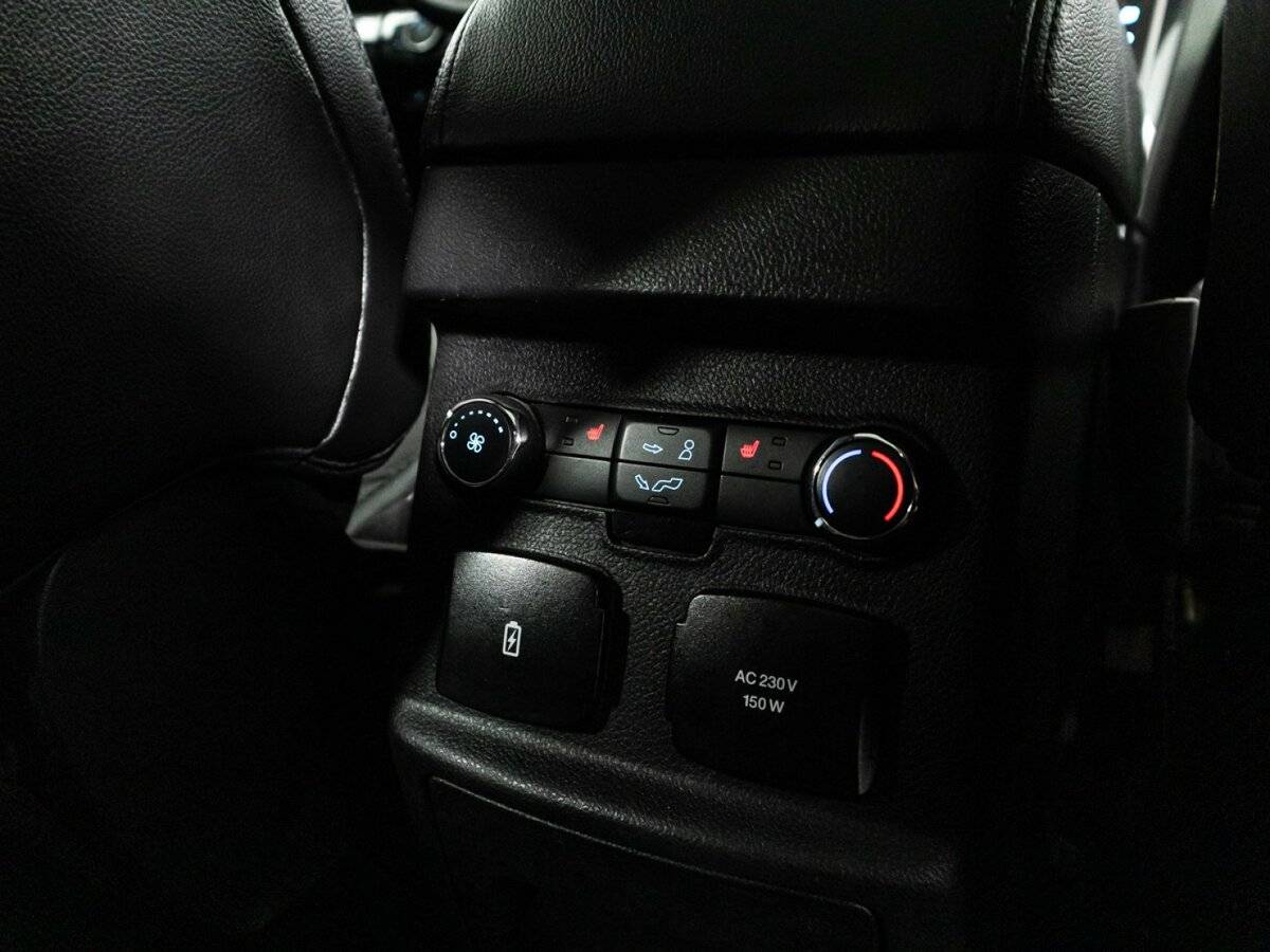 Ford Explorer, 2018 Фото №26