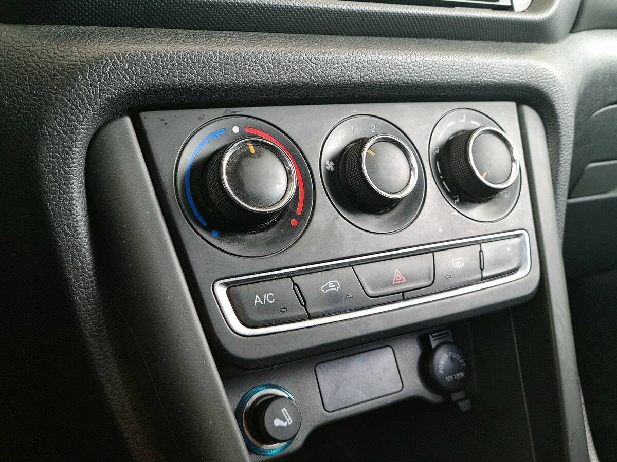 Chery Tiggo 3, 2017 Фото №19