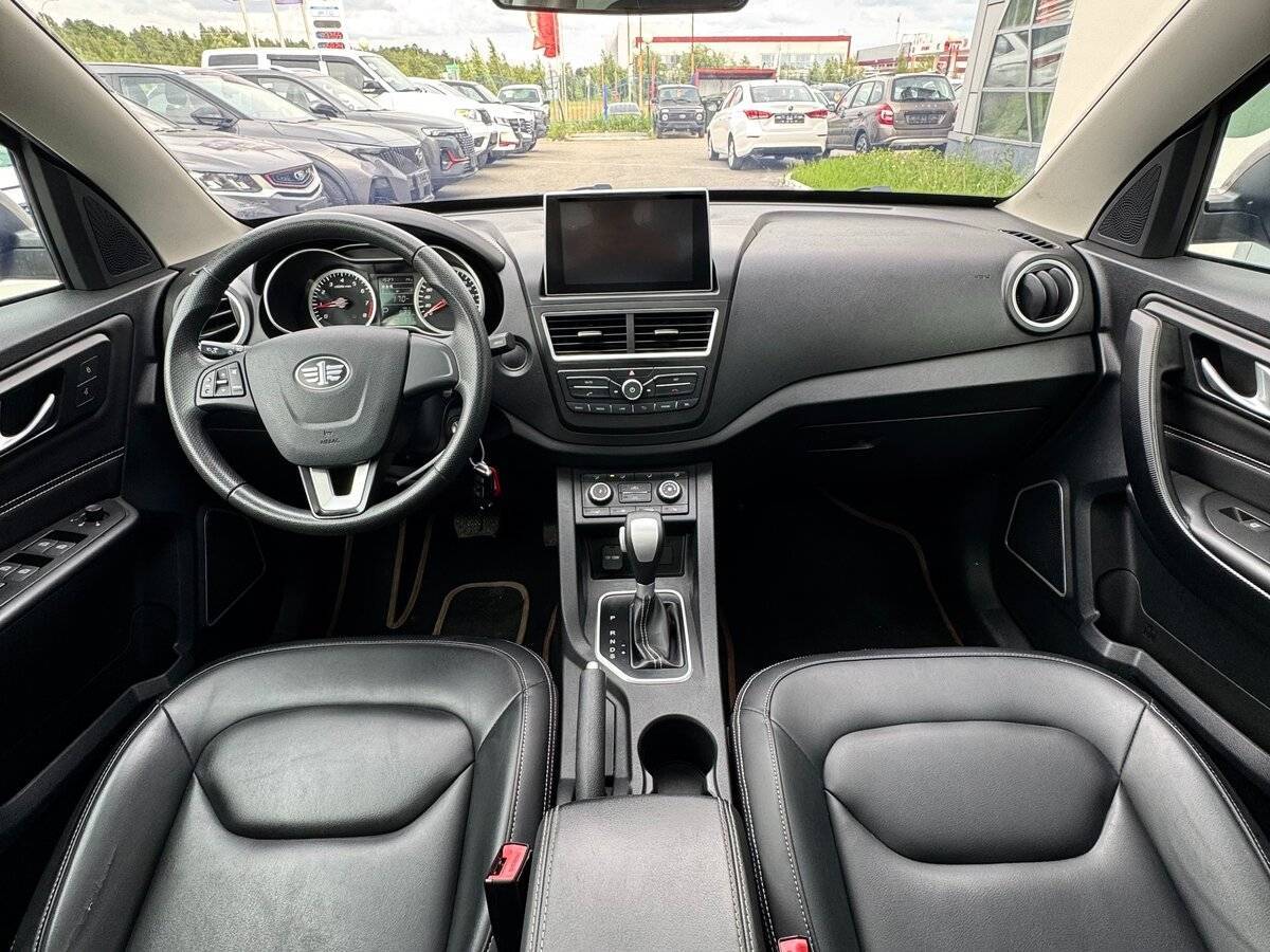 FAW Besturn X40, 2019 Фото №10