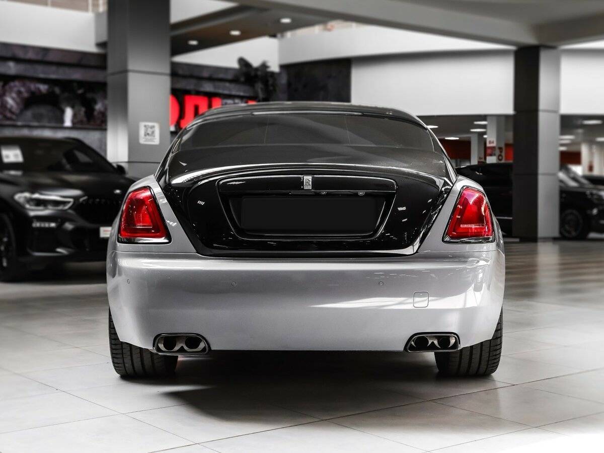 Rolls-Royce Wraith, 2018 Фото №11