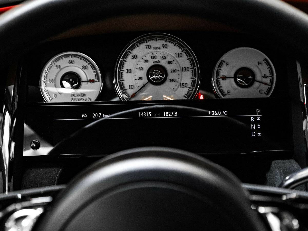 Rolls-Royce Wraith, 2018 Фото №25