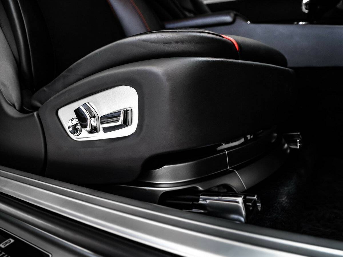 Rolls-Royce Wraith, 2018 Фото №34