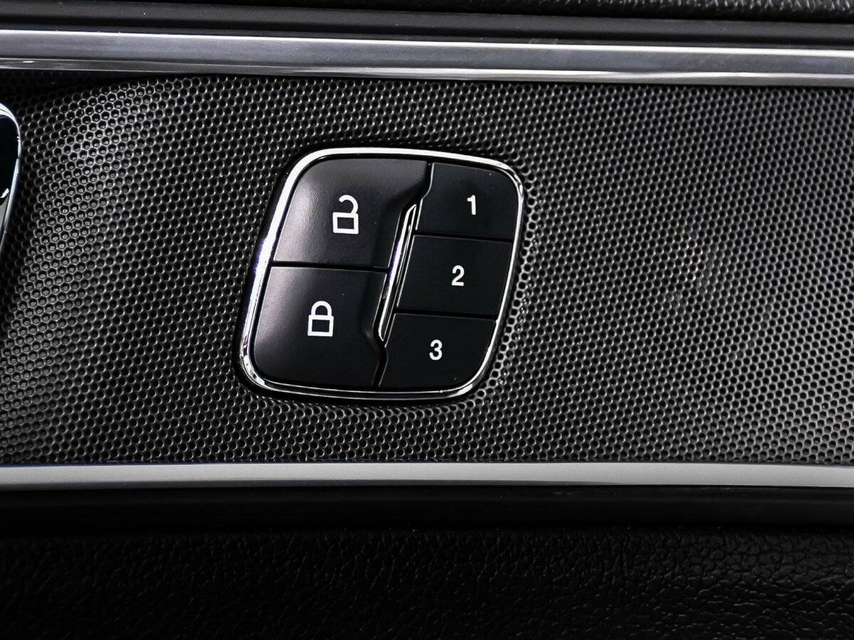 Ford Explorer, 2018 Фото №18