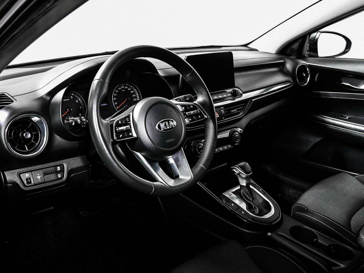 Kia Cerato, 2021 Фото №13