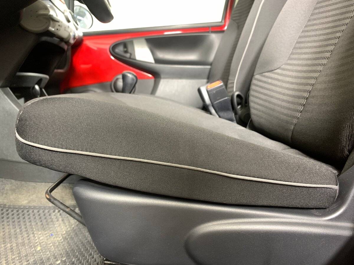 Peugeot 107, 2012 Фото №16