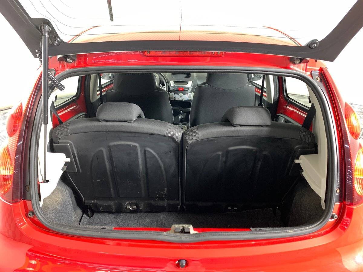 Peugeot 107, 2012 Фото №19