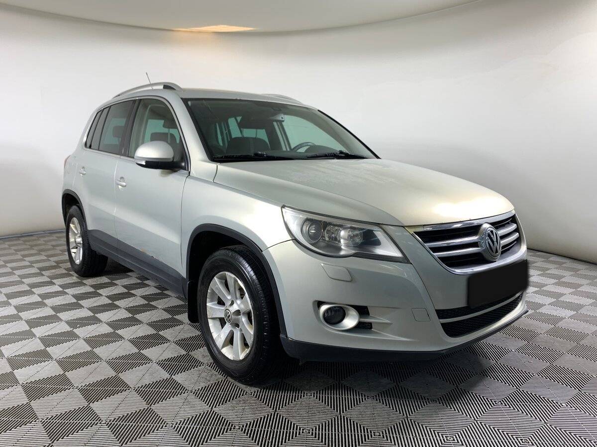Volkswagen Tiguan, 2011 Фото №3