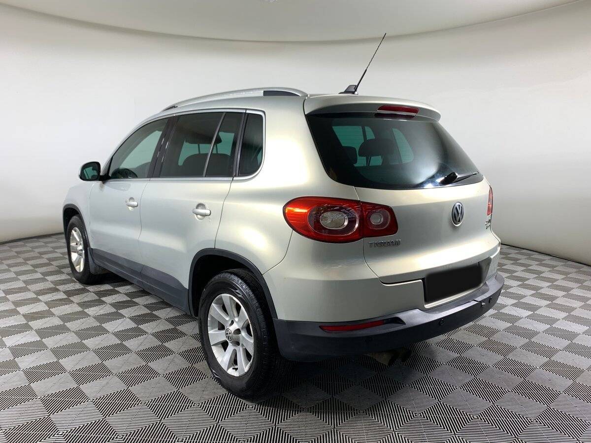 Volkswagen Tiguan, 2011 Фото №7