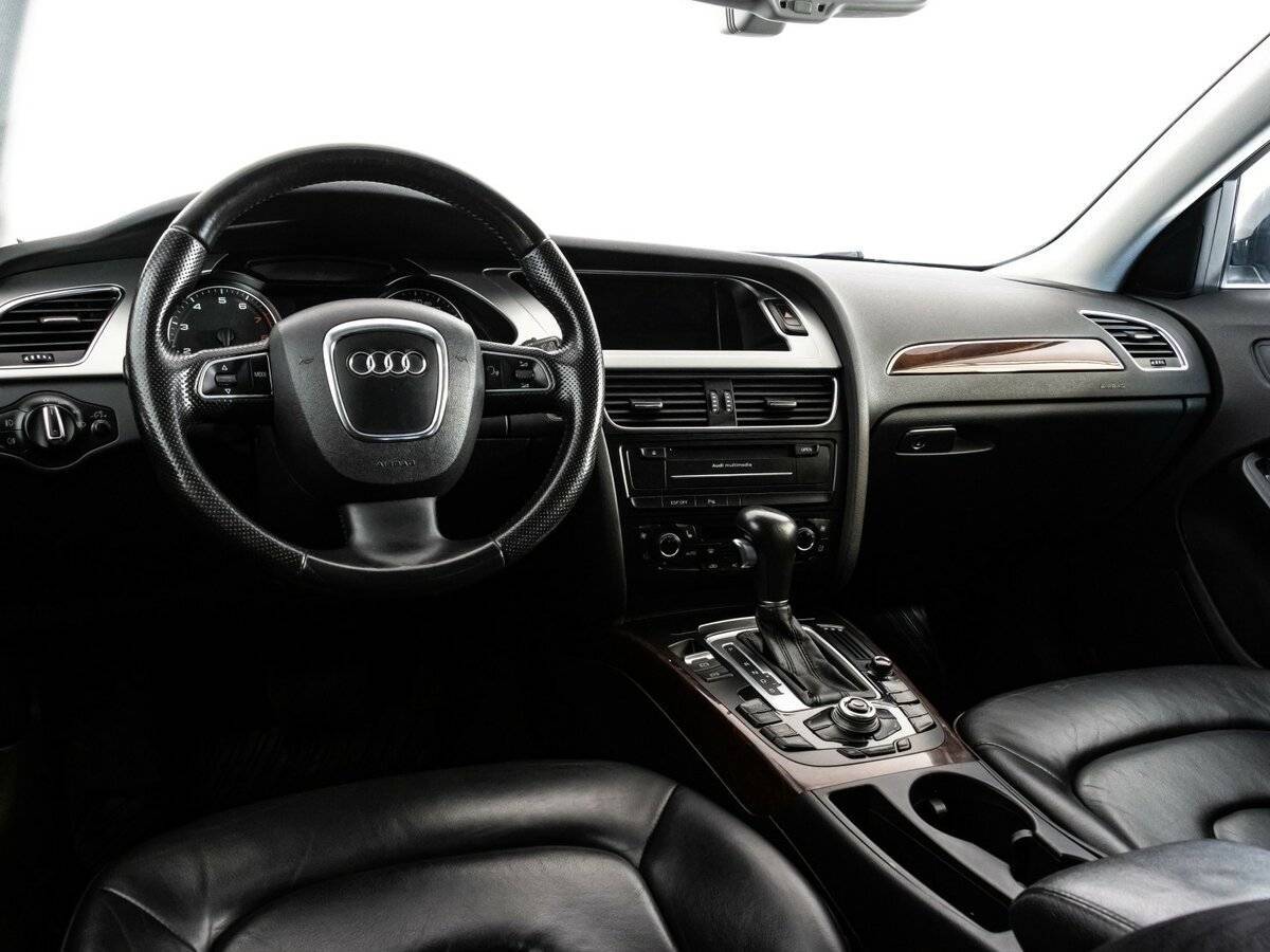 Audi A4, 2010 Фото №11