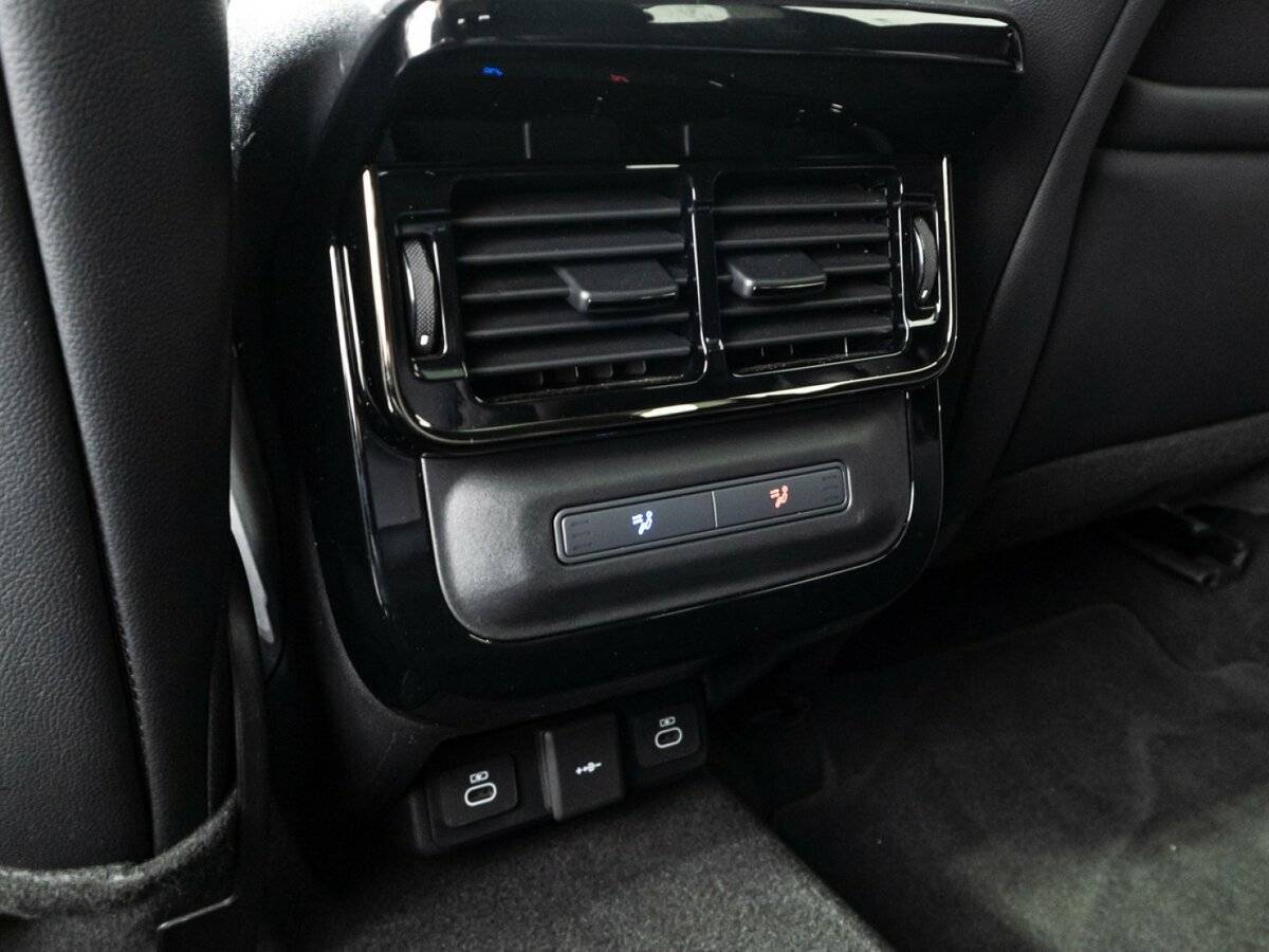 Land Rover Range Rover Evoque P250 MHEV Long, 2024 Фото №28