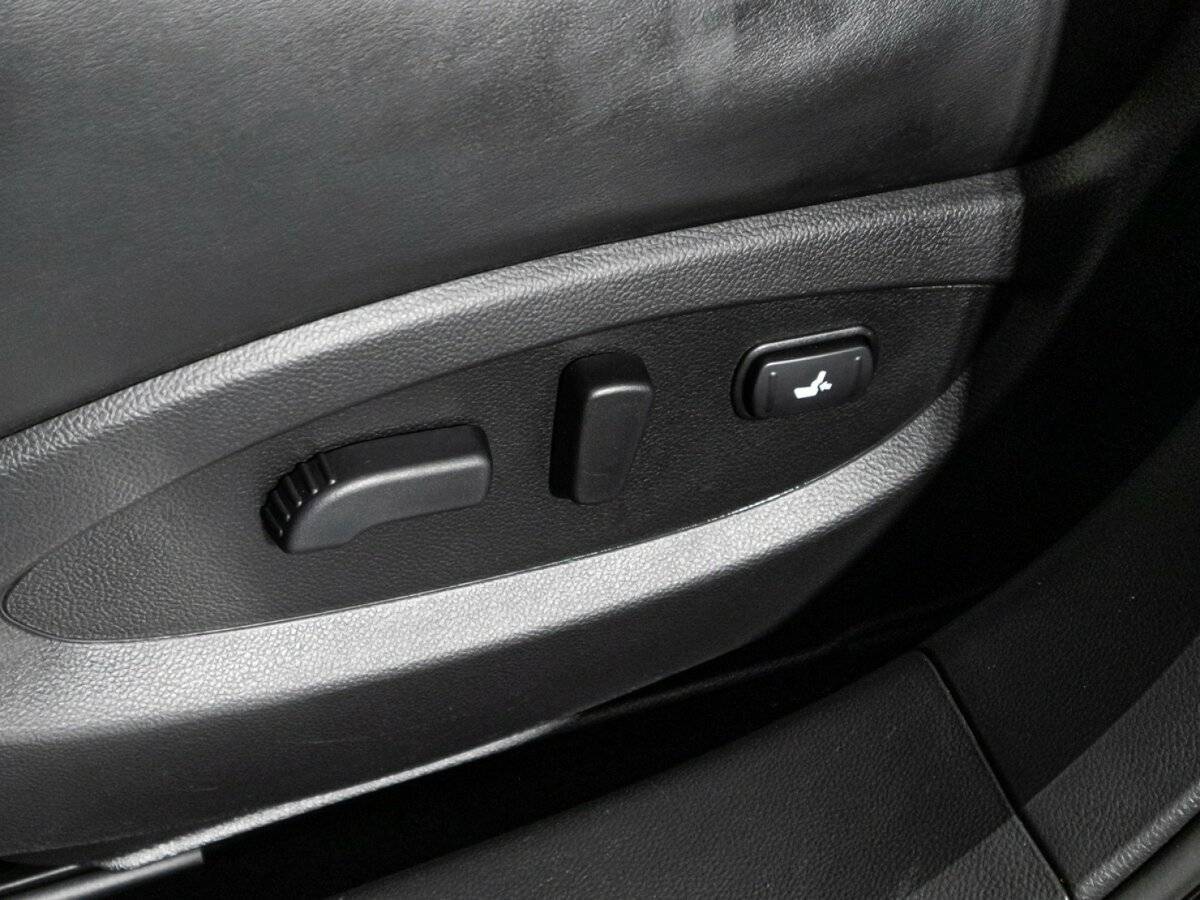 Infiniti QX70, 2016 Фото №17