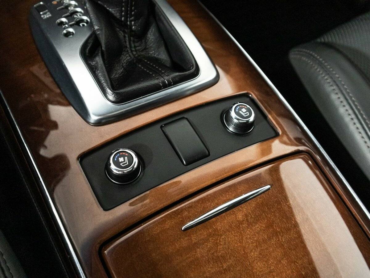 Infiniti QX70, 2016 Фото №23