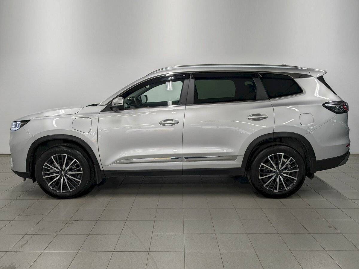 Chery Tiggo 8 Pro e+, 2023 Фото №8