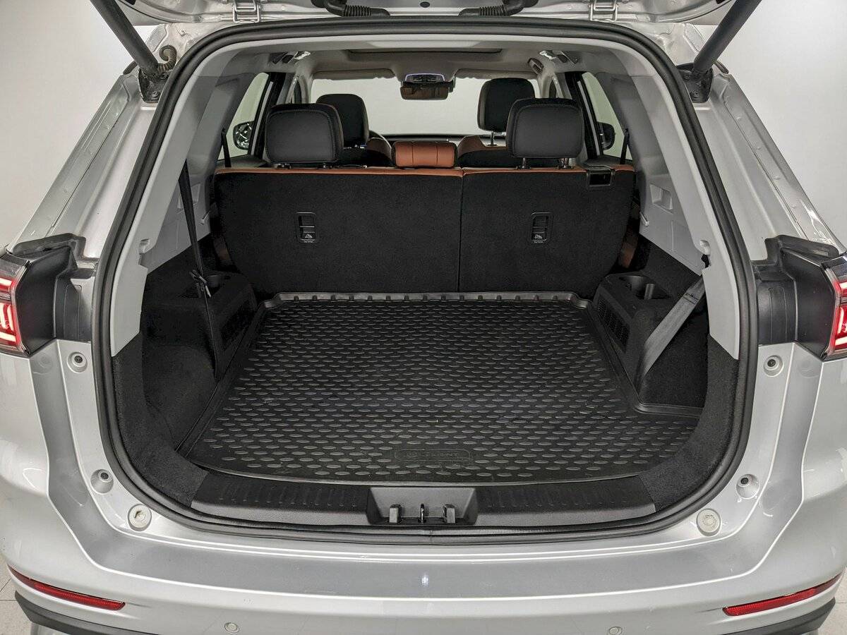 Chery Tiggo 8 Pro e+, 2023 Фото №10