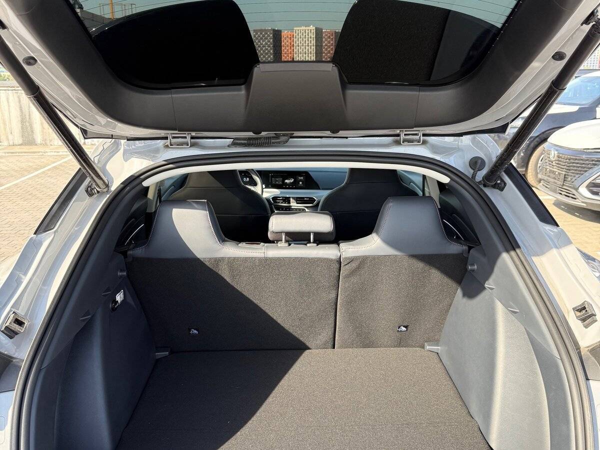 Changan UNI-T, 2024 Фото №12