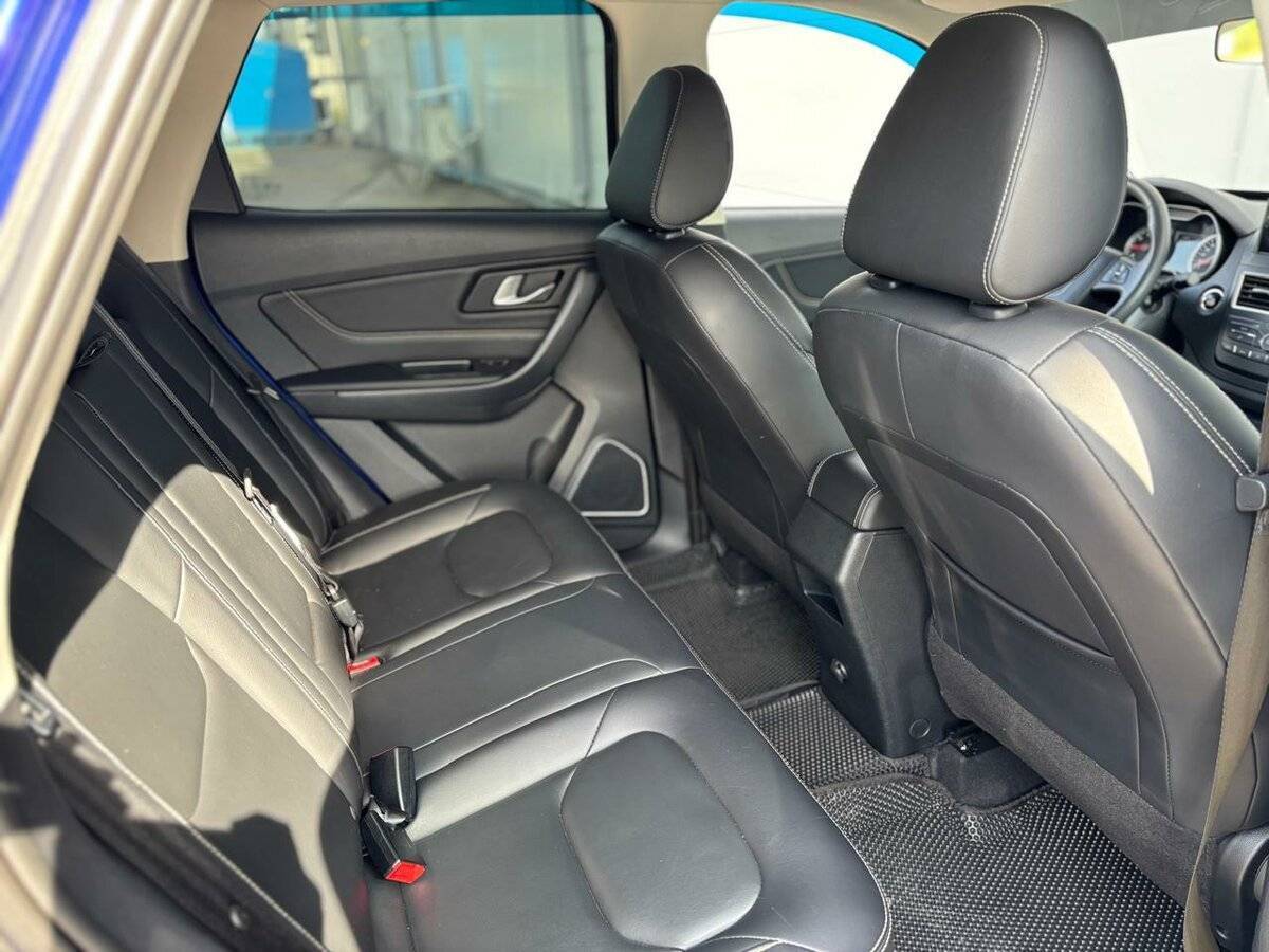 FAW Besturn X40, 2021 Фото №13