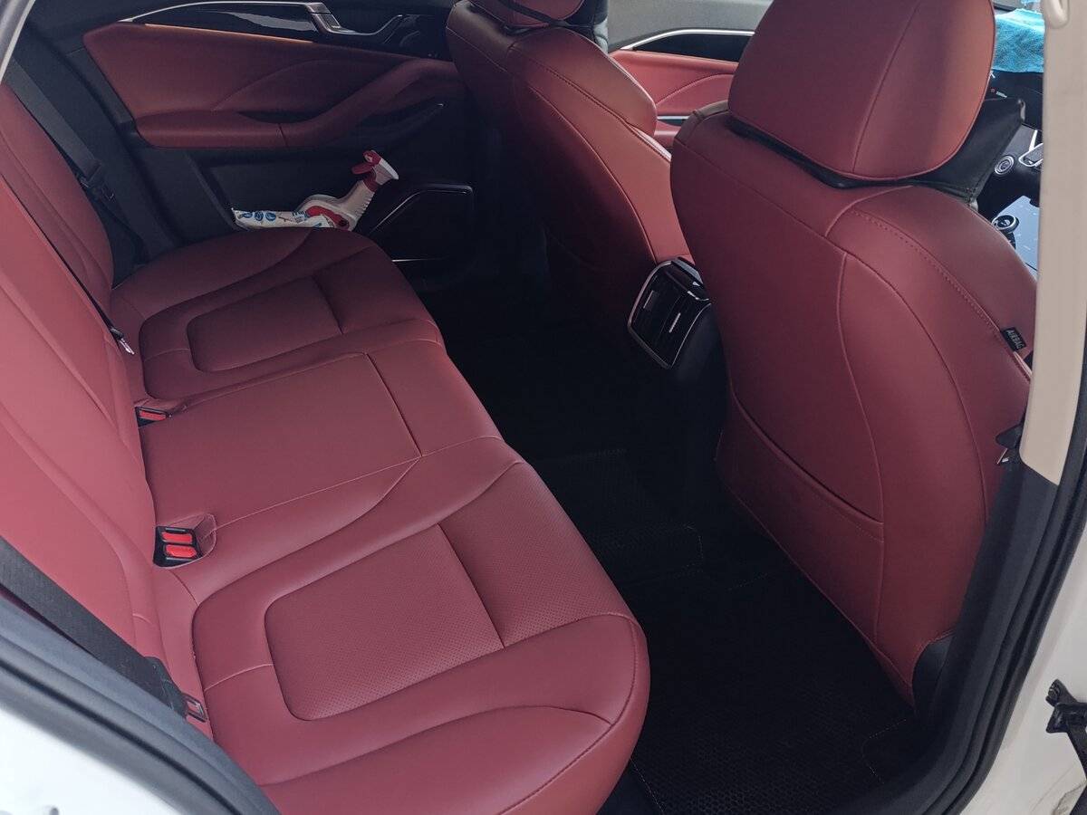 FAW Bestune B70, 2023 - 20 737 км. | Фото №7