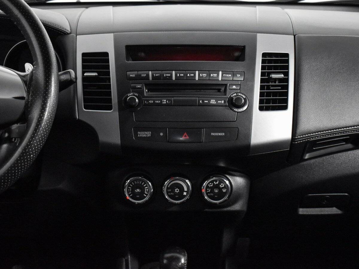 Mitsubishi Outlander, 2011 Фото №14