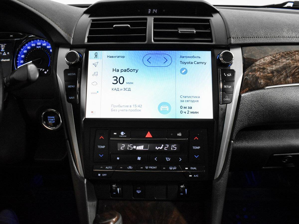 Toyota Camry, 2018 Фото №17