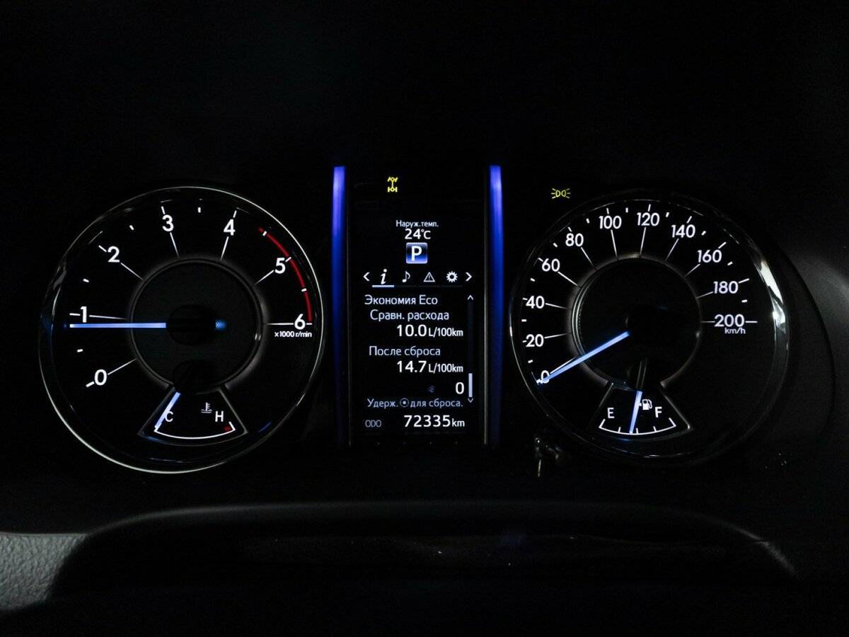 Toyota Fortuner, 2017 Фото №12