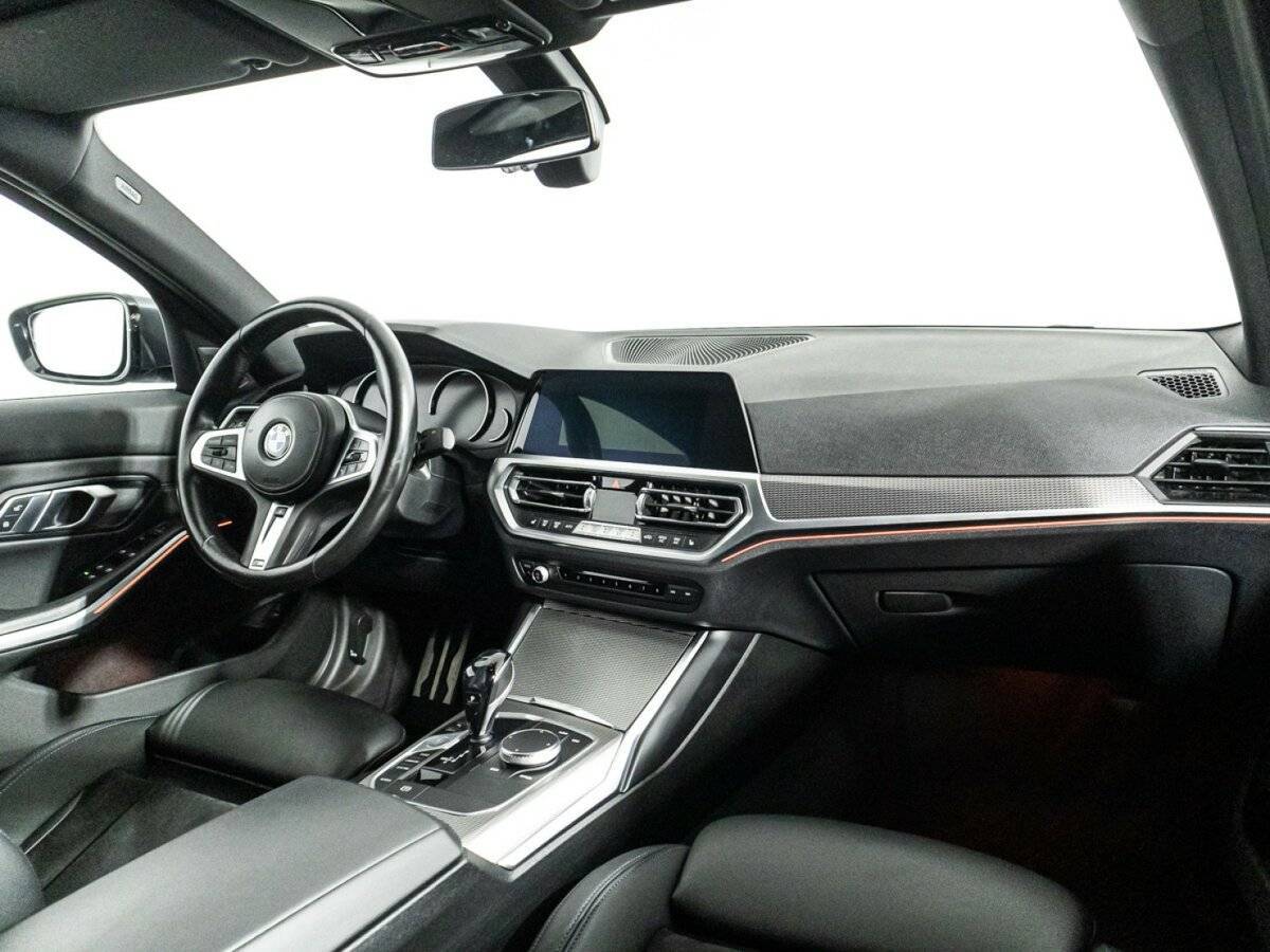 BMW 3 серии 320i xDrive, 2020 Фото №9