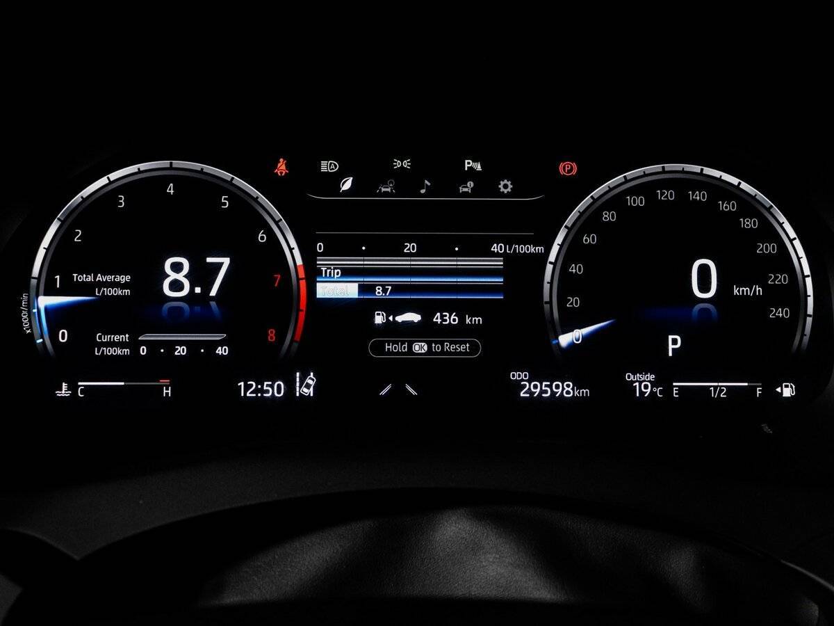 Toyota Camry, 2023 Фото №11