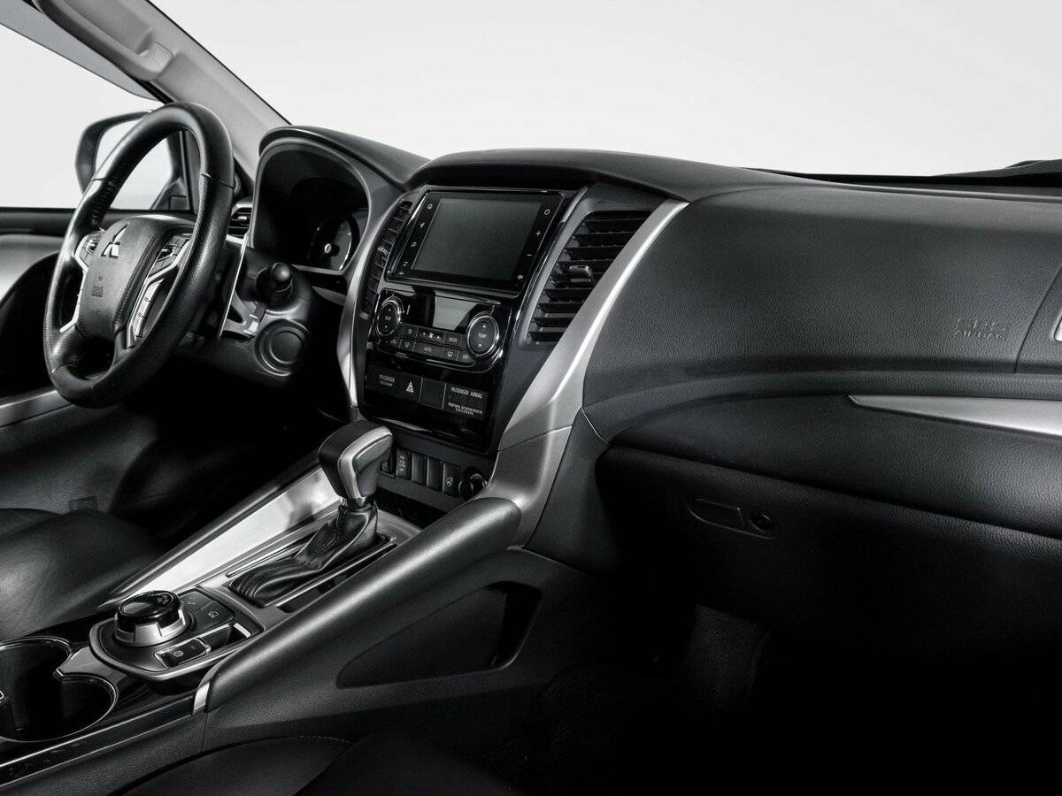 Mitsubishi Pajero Sport, 2020 - 123 072 км. | Фото №7