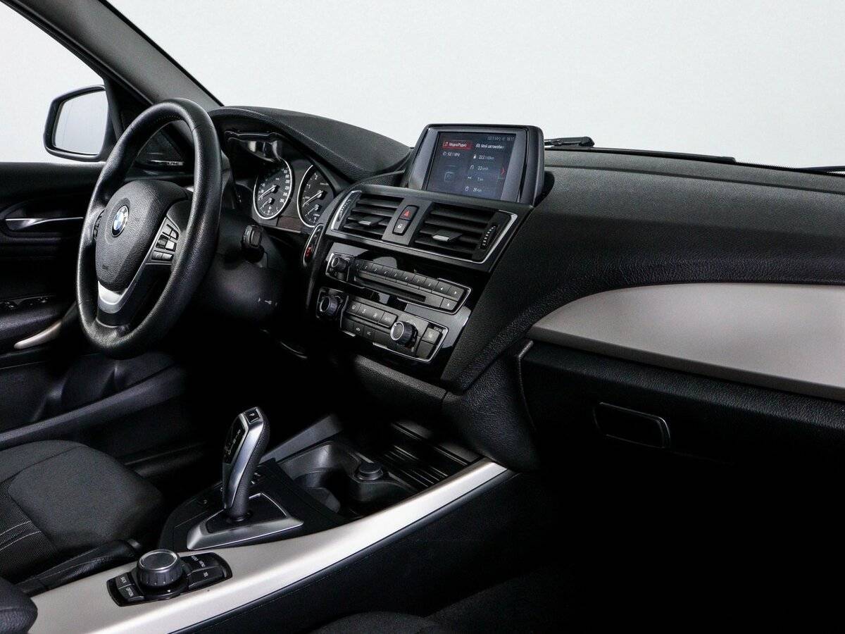 BMW 1 серии 118i, 2017 Фото №9