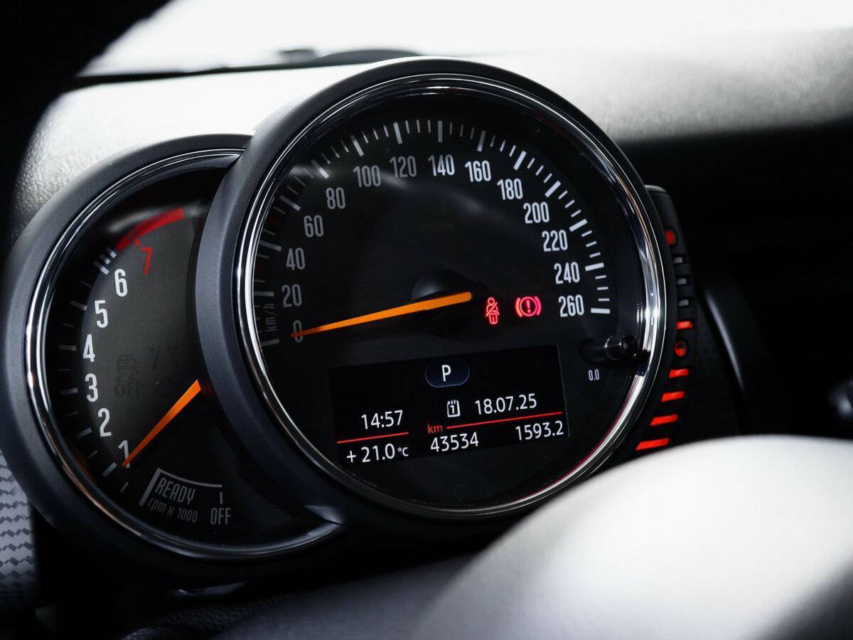 Mini Hatch Cooper, 2016 Фото №9