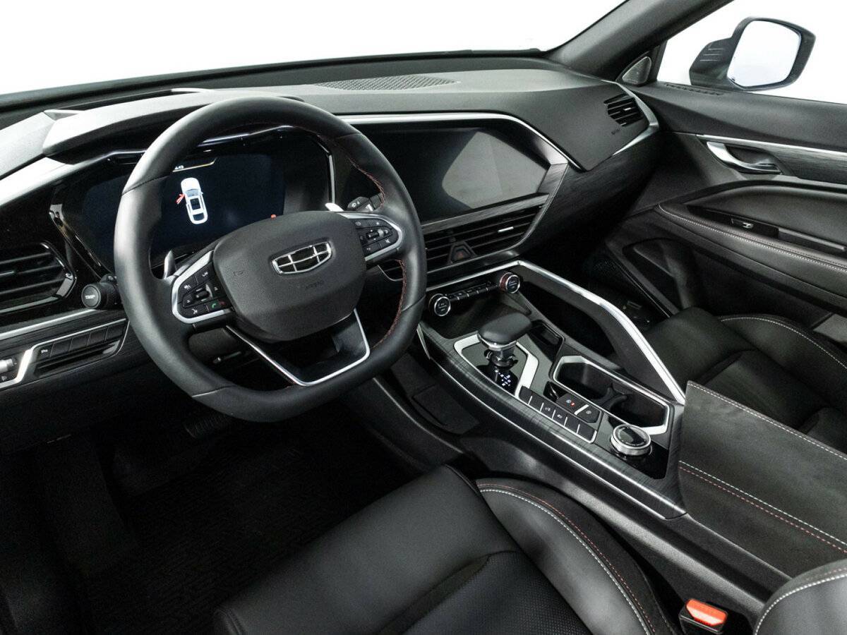 Geely Tugella, 2024 Фото №11
