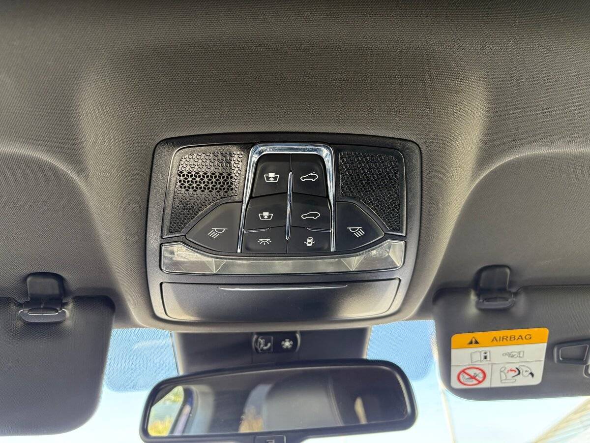 FAW Bestune T55, 2023 Фото №18